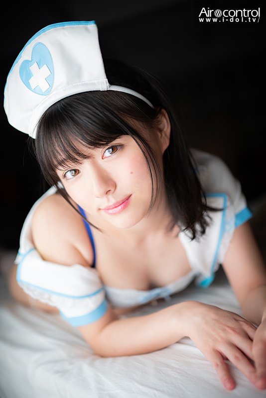 コスプレ姿のつばさちゃんと、夜のベッドでイチャイチャ。葉月つばさサンプル05